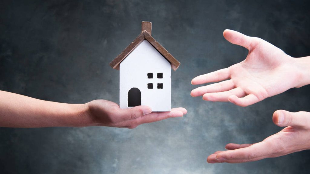 ¿Cómo se reparte una herencia de una casa o un terreno? una parte ...